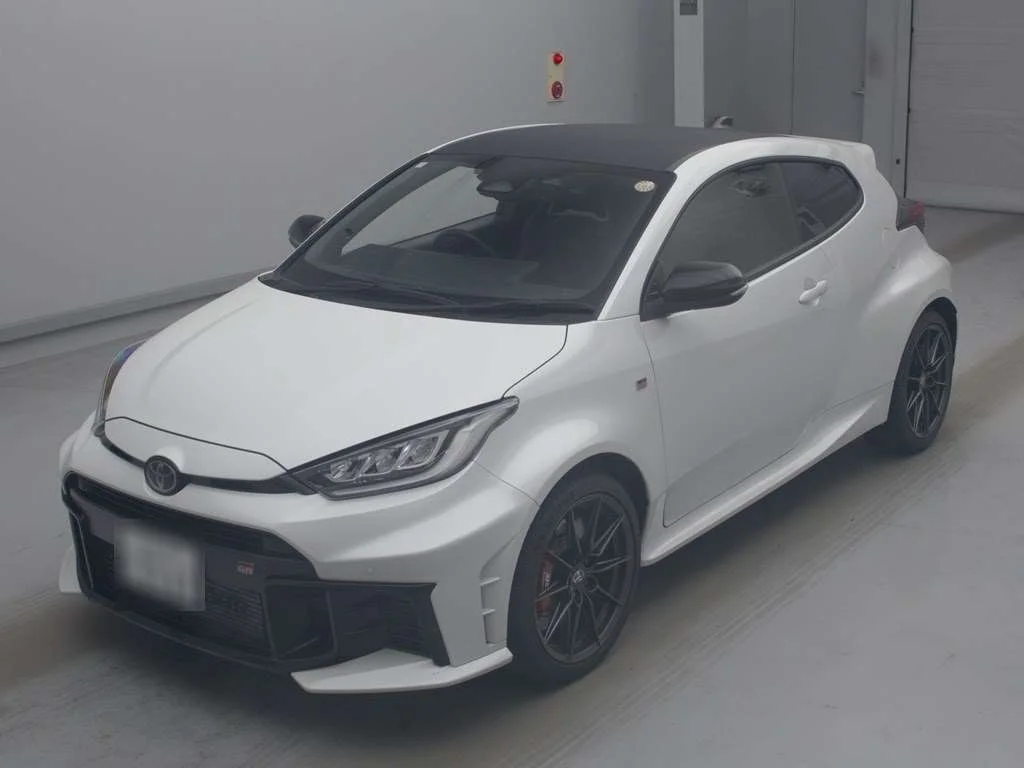 Toyota GR Yaris GXPA16 2025